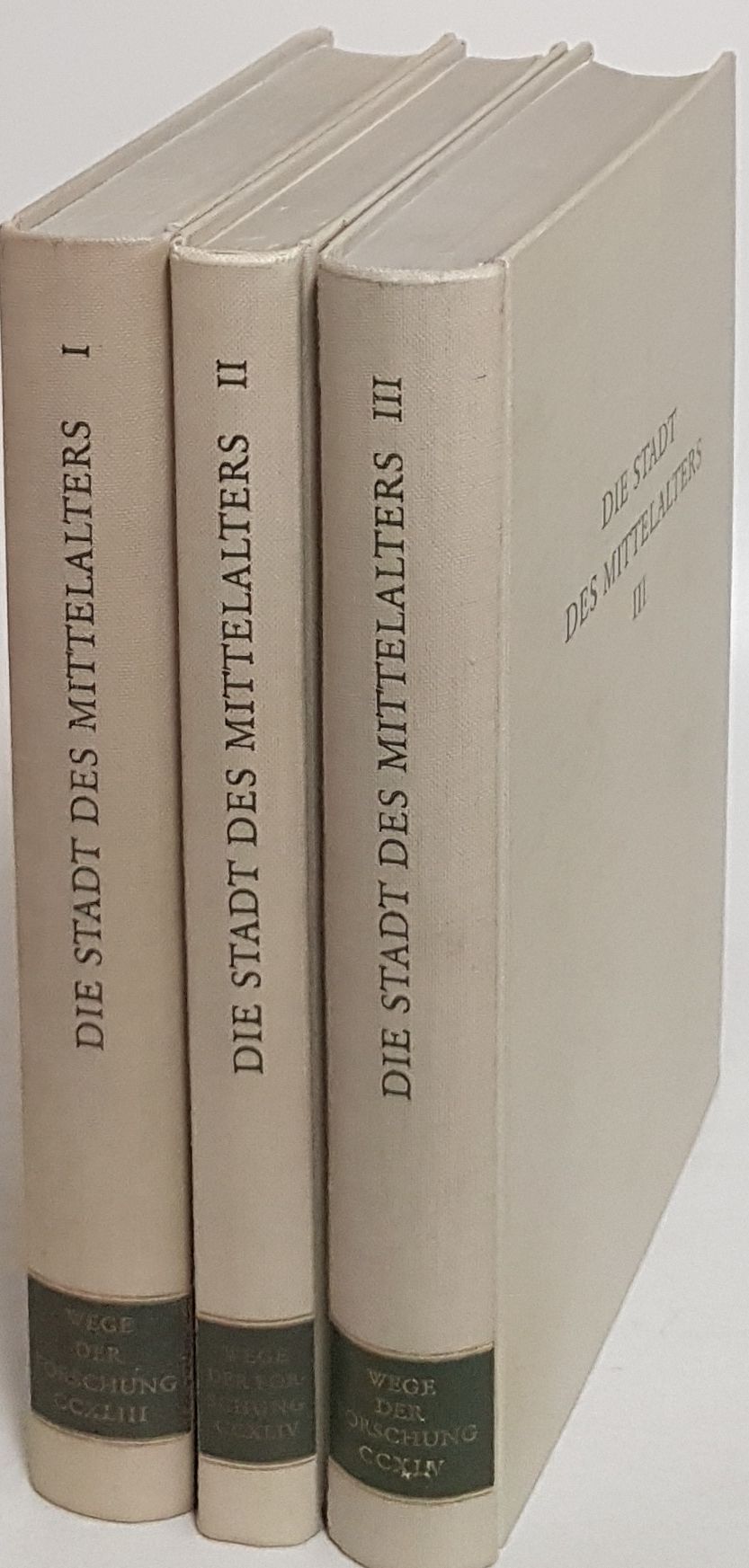 Die Stadt des Mittelalters (3 Bände KOMPLETT) - Bd.I: Begriff, Entstehung und Ausbreitung/ Bd.II: Recht und Verfassung/ Bd.III: Wirtschaft und Gesellschaft