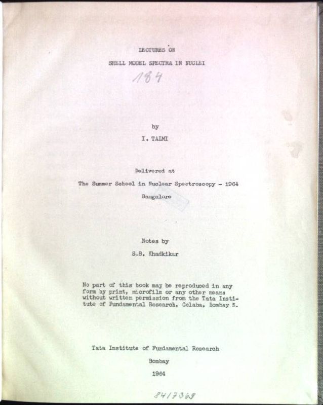Lectures on shell model spectra in nuclei
