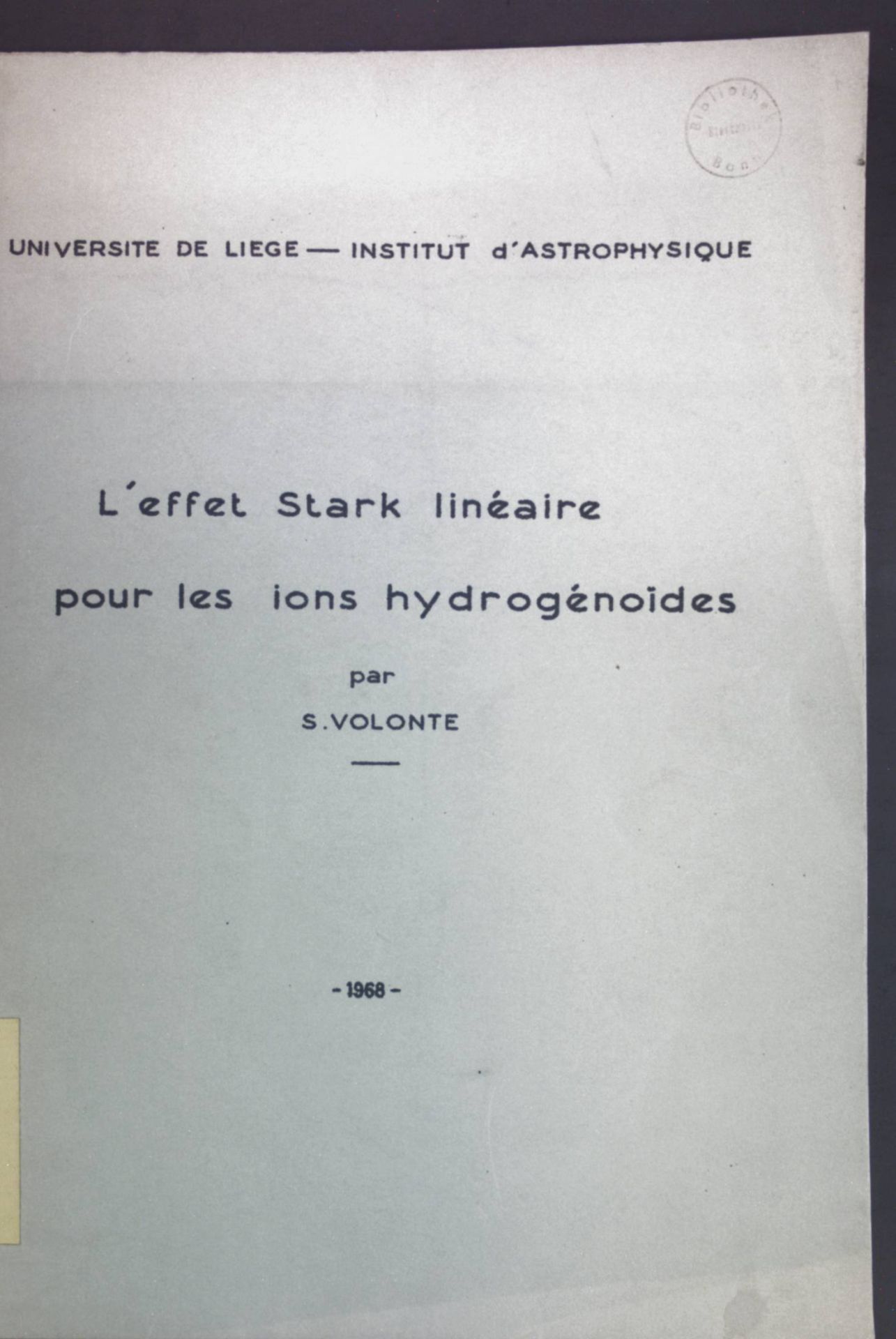 L'effet Stark linéaire pour les ions hydrogénoides