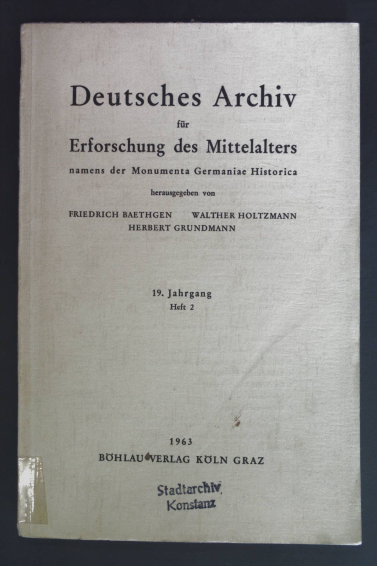 karl Ferdinand Werner: Ademar von Chabannes und die Historia potificum et comitum Engolismensium - in: Deutsches Archiv für Erforschung des Mittelalters: 19. Jahrgang, Heft 2