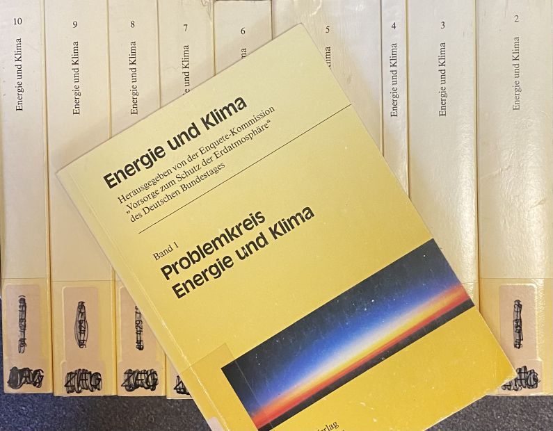 Energie und Klima: Studienprogramm Internationale Konvention zum Schutz der Erdatmosphäre sowie Vermeidung und Reduktion energiebedingter klimarelevanter Spurengase (10 Bände KOMPLETT)