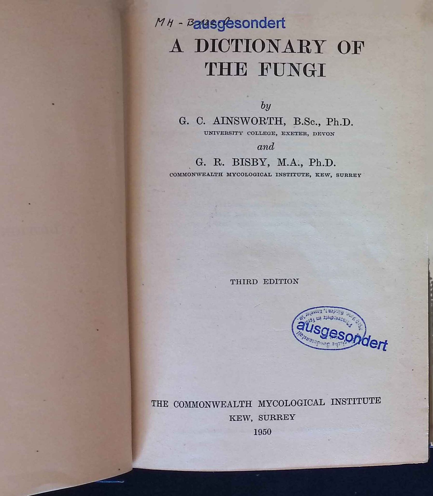 A Dictionary of the Fungi