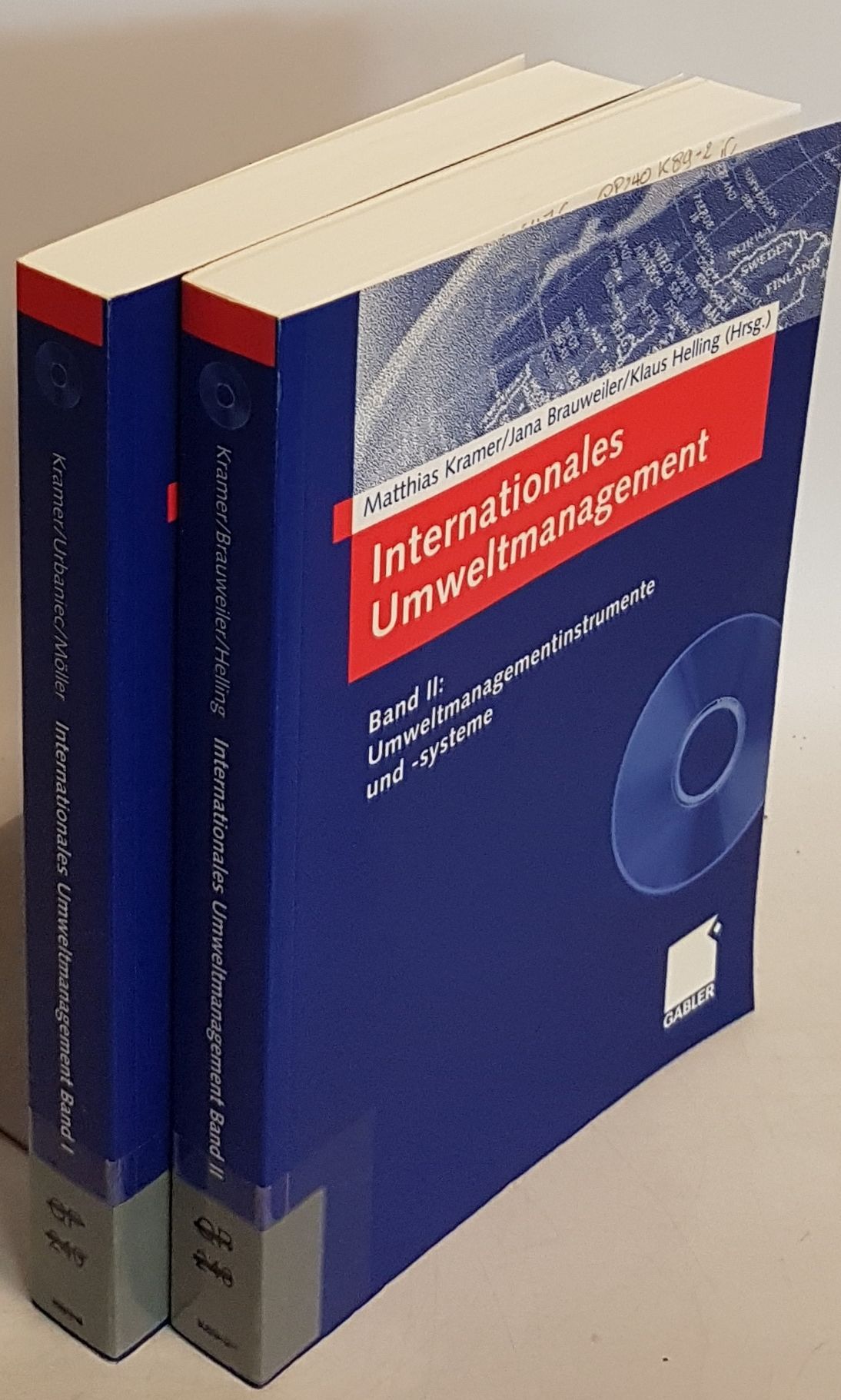 Internationales Umweltmanagement (2 Bände) - Bd.I: Interdisziplinäre Rahmenbedingungen einer umweltorientierten Unternehmensführung/ Bd.II: Umweltmanagementinstrumente und -systeme