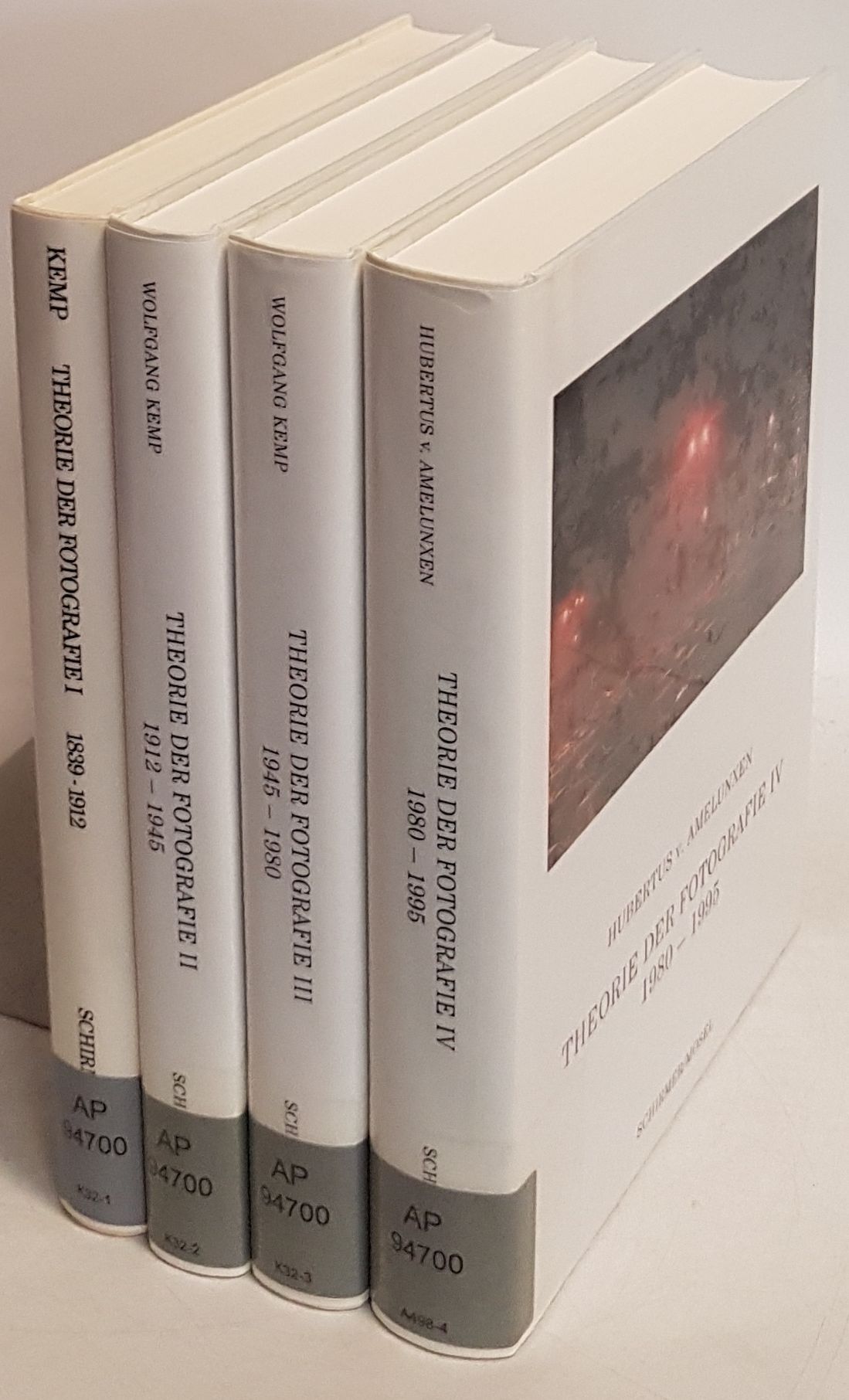 Theorie der Fotografie (4 Bände) - Bd.I: 1839-1912/ Bd.II: 1912-1945/ Bd.III: 1945-1980/ Bd.IV: 1980-1995