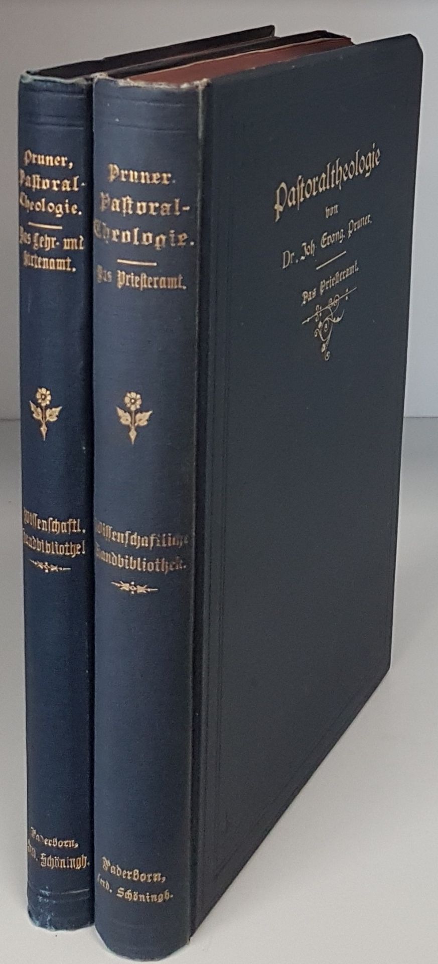 Lehrbuch der Pastoraltheologie (2 Bände KOMPLETT) - Bd.I: Das Priesteramt. Darbringung des hl. Meßopfers und Spendung und Empfang der von Gott angeordneten Gnadenmittel/ Bd.II: Das Lehramt und das Hirtenamt des katholischen Priestertums