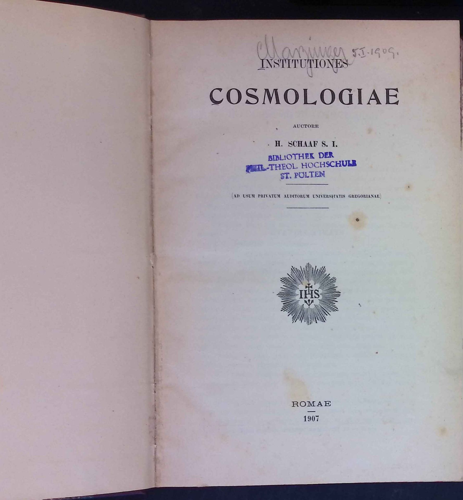Institutiones Cosmologiae